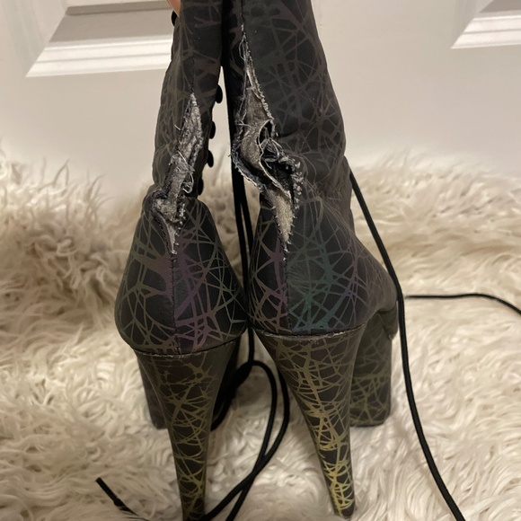Pleaser ADORE-1020REFL, Exotic Lace-Up Front Ankle Boot Stripper **DAMAGED** - Picture 7 of 15
